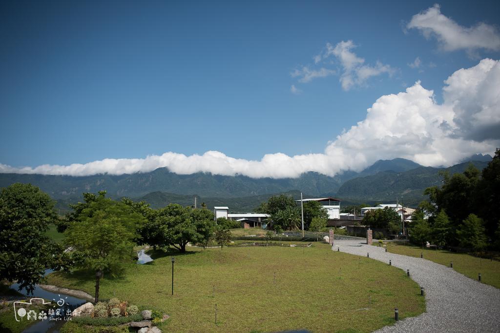 Simple Life Apartment Yuli Exterior photo